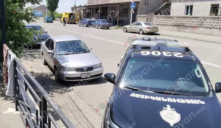 Գյումրիում ավտոմեքենայում հայտնաբերվել է տղամարդու դի. Shamshyan.com