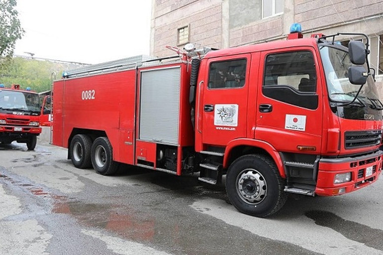 Երևանի Չարենցի փողոցում գտնվող սրճարաններից մեկում հրդեհ է բռնկվել