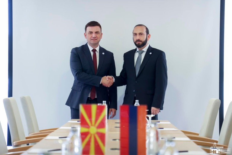 Միրզոյանը Հս. Մակեդոնիայի ԱԳ նախարարին է ներկայացրել Ադրբեջանի հետ կարգավորման գործընթացում առանցքային խնդիրների վերաբերյալ հայկական կողմի դիրքորոշումը