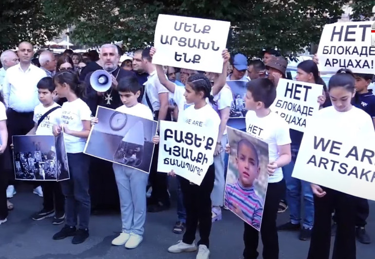 Մարդու իրավունքներն ո՞ւր մնացին. բողոքի ակցիա՝ ՄԱԿ-ի գրասենյակի առջև