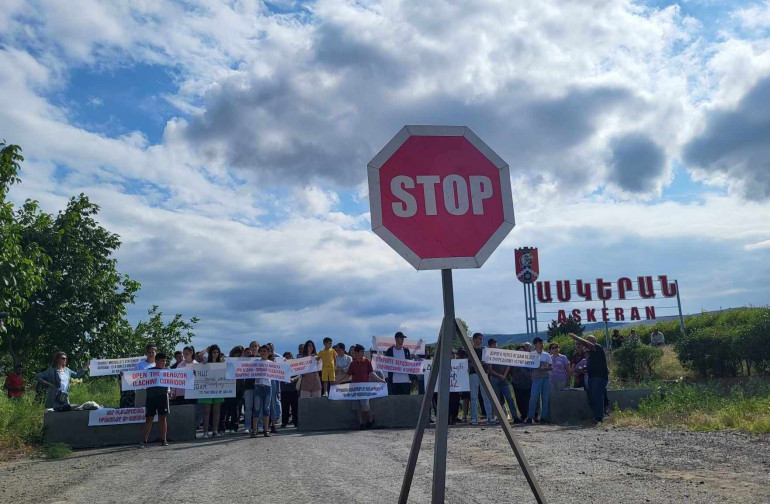 Սոցիալապես և տնտեսապես միայն Հայաստանի հետ պետք է լինի մեր կապը․ Արցախում մեկնաբանել են Ասկերան-Աղդամ ճանապարհը փակելու քայլը