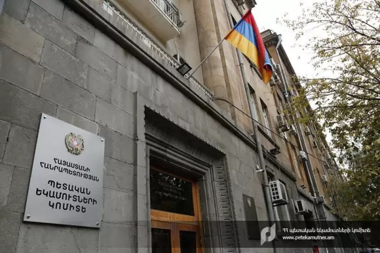 Ձեռնաշղթայված տղամարդը նետվել է ՊԵԿ քննչական վարչության 5-րդ հարկի պատուհանից․ Shamshyan.com