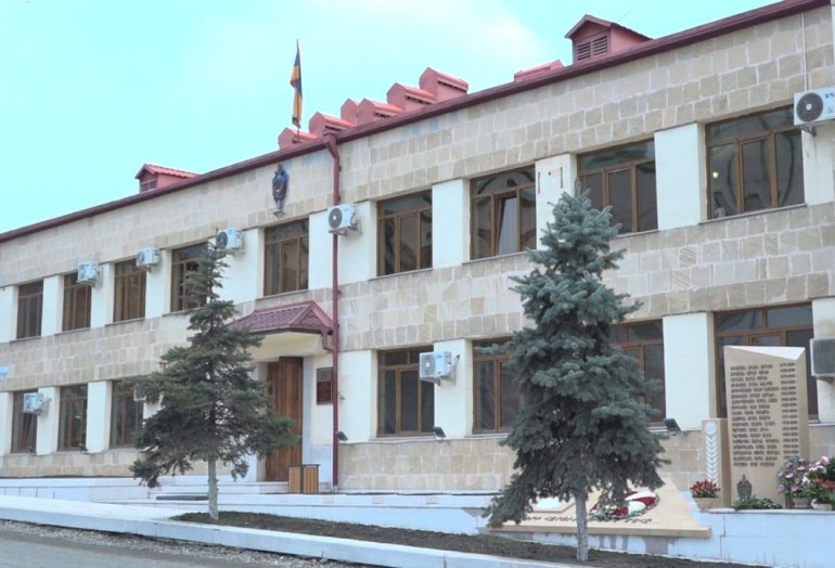 Ռուսերենով տեղեկացնում են, որ «ԱՀ քաղաքացիները Ադրբեջանի տարածքով (Բաքվով)  կարող են մեկնել ՀՀ», նման հեռախոսազանգերն ապատեղեկատվության տարածման փորձ են․ Արցախի ԱԱԾ