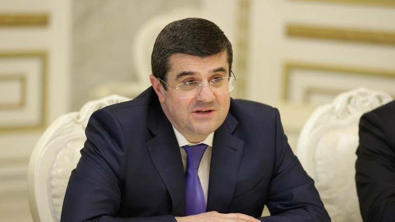 Որոշել եմ դադարեցնել նստացույցը. Արայիկ Հարությունյան