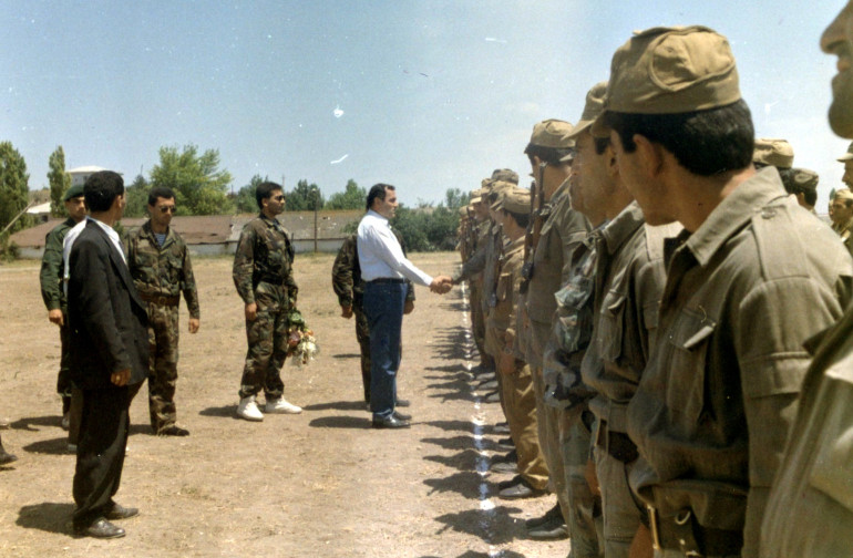 Դեռ մեծ հարց է, թե ով ում է ավելի շատ բան տվել՝ Հայաստանը Ղարաբաղին, թե՞ Ղարաբաղը Հայաստանին. Լևոն Տեր-Պետրոսյան