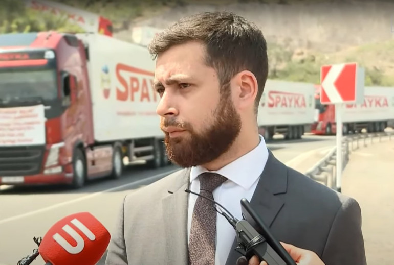 Որևէ դրական զարգացում չկա․ Վահան Կոստանյանը՝ հումանիտար բեռն Արցախ տեղափոխելու մասին