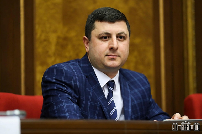 Արայիկ Հարությունյանի հարցազրույցն Արցախում ավելի մեծ հոգեբանական խնդիրներ առաջացրեց, որովհետև իր խոսքում ոչինչ չկար ճգնաժամի կառավարման և մարդկանց ապագայի մասին․ Տիգրան Աբրահամյան