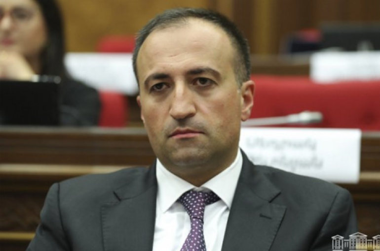 Անցյալ տարի մեր ճանապարհներին զոհվել է 320 մարդ․ 2021-ի համեմատ ունենք դրական դինամիկա, սակայն դեռ շատ բարելավվելու տեղ ունենք․ Արսեն Թորոսյան
