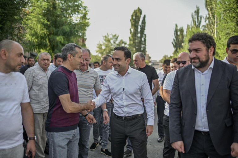 Ընդհանուր առմամբ 2023-ին Ավանում կբարեկարգվի 11 բակային տարածք․ Տիգրան Ավինյան (լուսանկարներ)