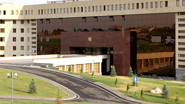 Ադրբեջանի ԶՈւ-ն կրակ է բացել Խնածախի հայկական դիրքերի ուղղությամբ