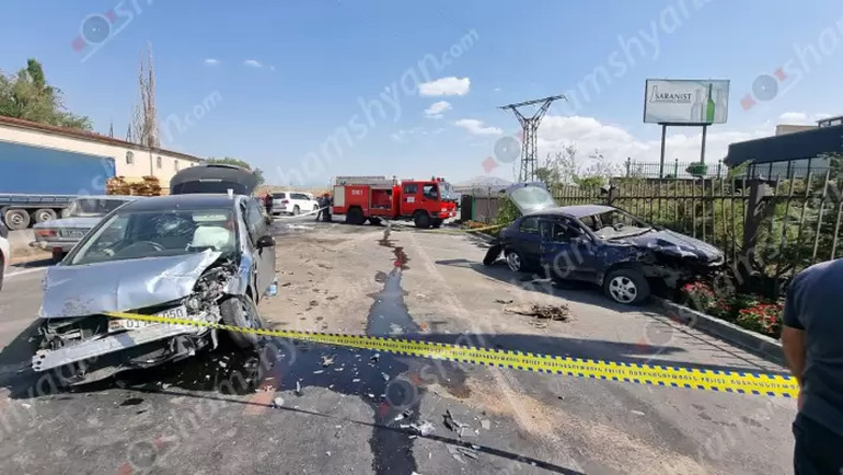 «Արծվի թևերի» մոտ բախվել է 3 մեքենա, կա 4 վիրավոր, այդ թվում հղի․ Shamshyan.com