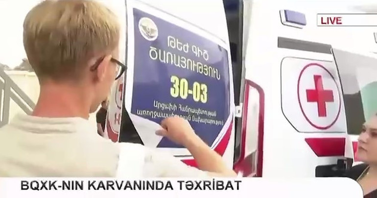 Լաչինի անցակետում ադրբեջանցիները շտապօգնության մեքենայից հեռացրել են Արցախի զինանշանը (տեսանյութ)