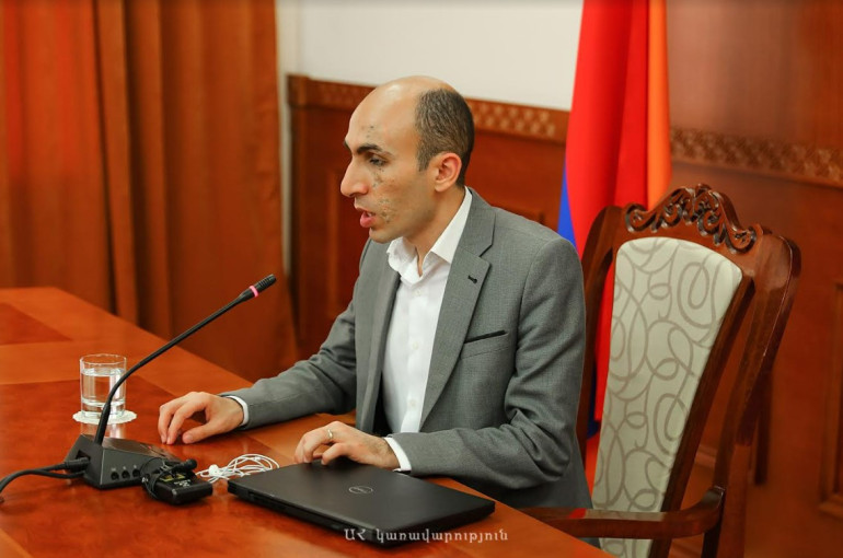 Ով գնում է, բարով գնա, բայց չպետք է որևէ կերպ խթանի արտագաղթի զանգվածային վարքը. Արտակ Բեգլարյան