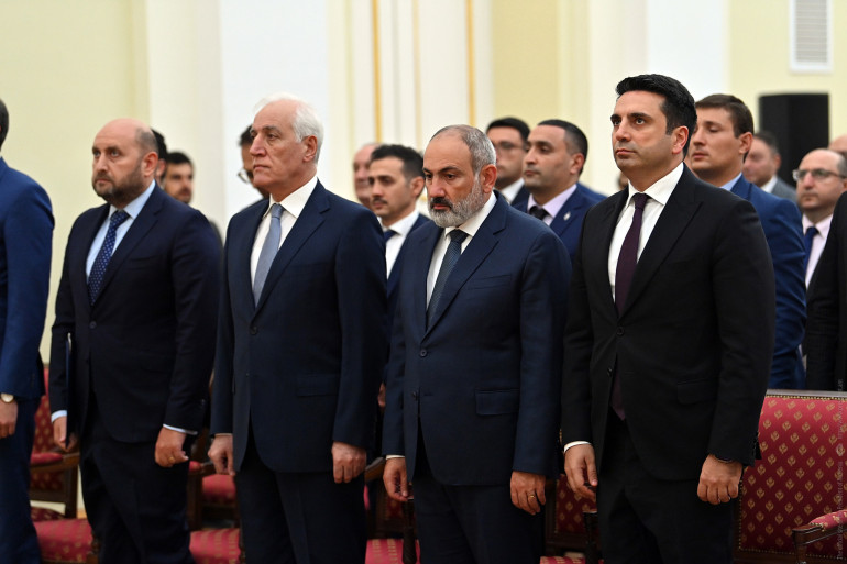 Նախագահական նստավայրում կայացել է ընդունելություն Հայկական դրամի 30-ամյակի կապակցությամբ