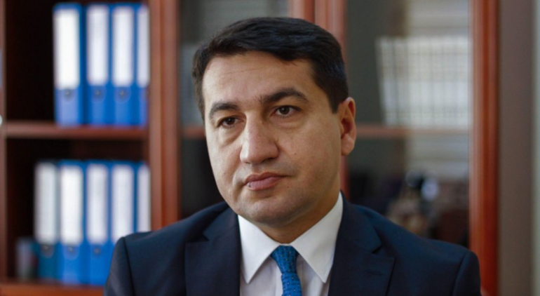 Ալիևի օգնականը BBC-ին մեղադրել է «ստի քարոզչության», իսկ ՆԱՏՕ-ի նախկին գլխավոր քարտուղարին՝ «ՀՀ կառավարությունից գումար ստանալու համար»