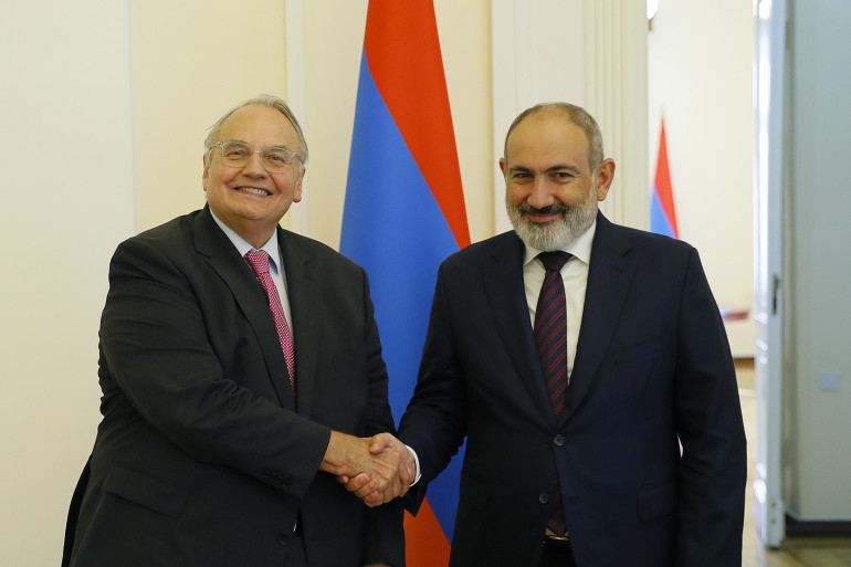 Ստեղծված իրավիճակին Ֆրանսիայի արձագանքը մեր ժողովուրդների բարեկամության լավագույն արտահայտումներից է․ Փաշինյանն ընդունել է ֆրանսիացի պատգամավորին
