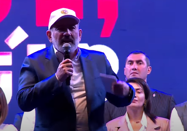 Բախտնե՛րդ փորձեք, Ձեզ սպասում է ասֆալտի դիետա, ասֆալտ կուտեք ու բորդյուր կլիզեք. Նիկոլ Փաշինյան