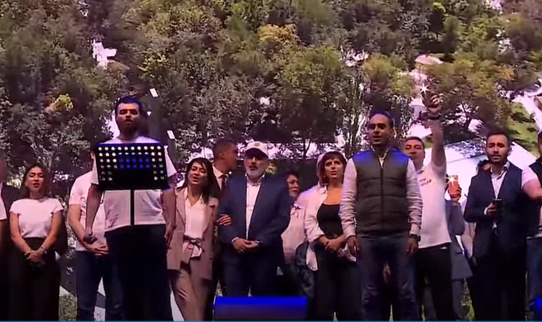 Միասին երգում ենք «Երևան դարձած իմ Էրուբունի» երգը, եթե լավ չստացվեց, էլի ենք փորձելու. Նիկոլ Փաշինյան