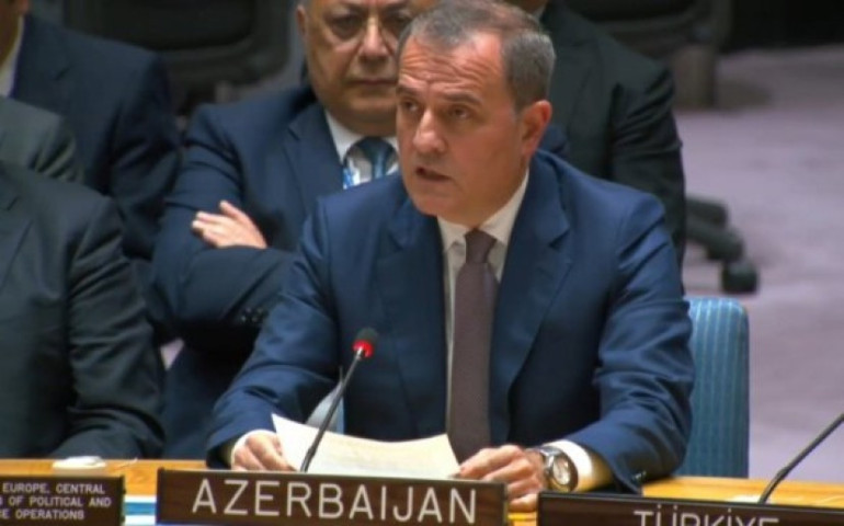 «Մինչ ԱԽ-ն բանավեճ է կազմակերպում, հակաահաբեկչшկան գործողություններն ավարտվել են, և գործնական երկխոսություն է ծավալվել Ղարաբաղ շրջանի էթնիկ հայ բնակիչների վերաինտեգրման շուրջ»․ Բայրամով
