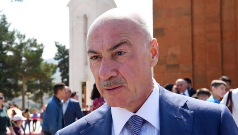 «Ես այստեղ եմ, Արցախում եմ»․ Արկադի Ղուկասյան. Factor.am
