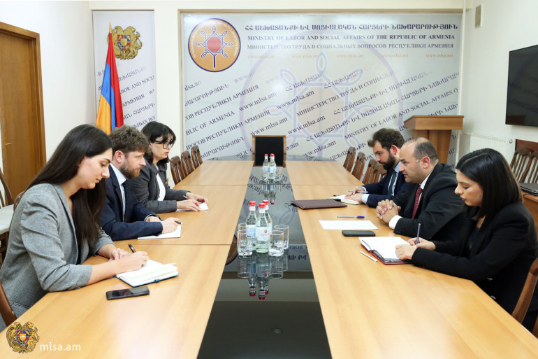 Ֆրանսիան 7 մլն եվրո կտրամադրի ԼՂ-ից տեղահանվածների կարիքների հաղթահարման նպատակով և բժշկական սարքավորումներ ու պարագաներ՝ պшյթյnւնից տուժածների համար