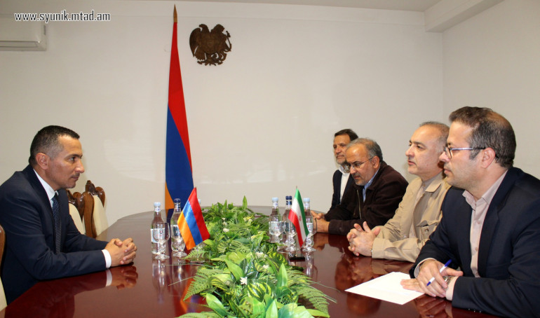 Սյունիքի մարզպետը Իրանի դեսպանին շնորհակալություն է հայտնել հումանիտար օգնության համար