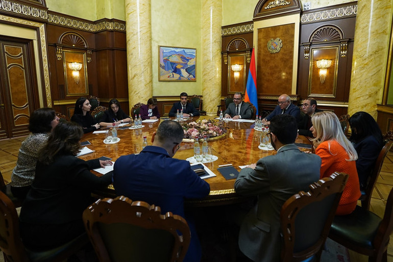 Փոխվարչապետն աշխատանքային քննարկում է ունեցել ՄԱԿ-ի Փախստականների հարցերով գերագույն հանձնակատարի գրասենյակի հայաստանյան ներկայացուցչի հետ