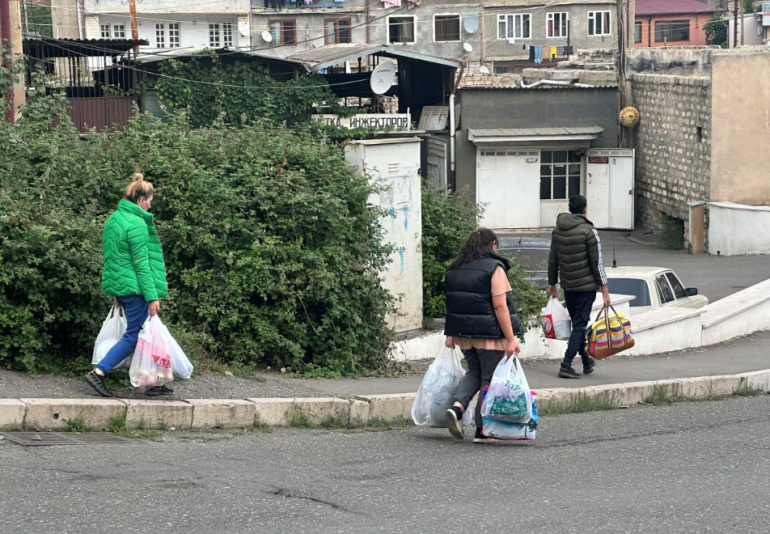 ԼՂ-ից տեղահանված շուրջ 80,000 քաղաքացի ստացել է 100,000 դրամ. Փաշինյան