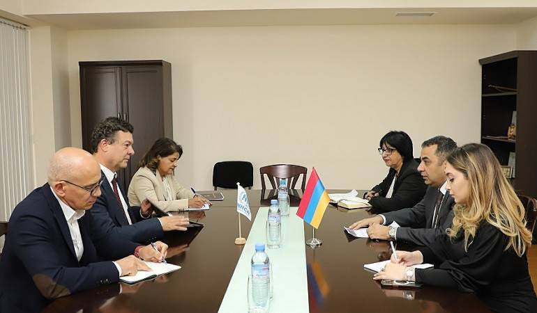 ԱԳ փոխնախարար Վահե Գևորգյանն ընդունել է ՄԱԿ ՓԳՀ Եվրոպայի հարցերով տարածաշրջանային բյուրոյի տնօրեն Ֆիլիպ Լըկլերկին