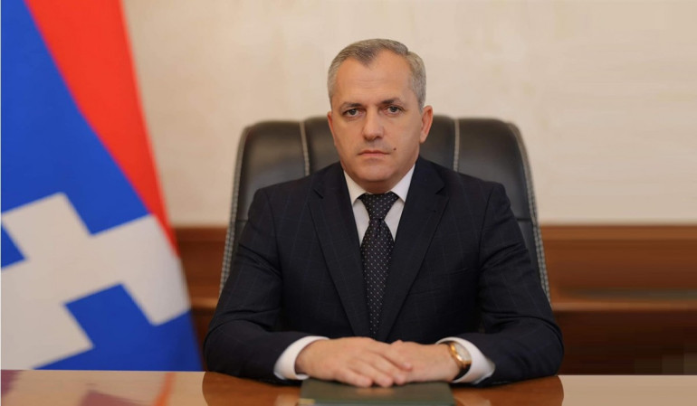 Շահրամանյանն Ադրբեջանի հետ չի բանակցում, կապի մեջ է այնտեղ պահվող ռազմաքաղաքական ղեկավարության և քաղաքացիների հետ․ խորհրդական Շահրամանյանն Ադրբեջանի հետ չի բանակցում, կապի մեջ է այնտեղ պահվող ռազմաքաղաքական ղեկավարության և քաղաքացիների հետ․ խորհրդական