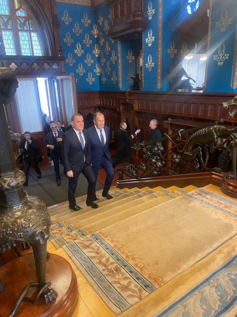 Մոսկվայում սկսվել է Լավրով-Բայրամով հանդիպումը Մոսկվայում սկսվել է Լավրով-Բայրամով հանդիպումը