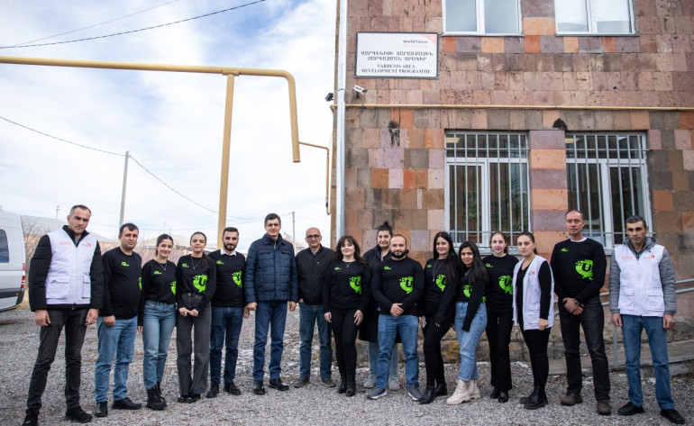 Ucom and World Vision Armenia stand by the large families with many children forcibly displaced from Artsakh Ucom and World Vision Armenia stand by the large families with many children forcibly displaced from Artsakh