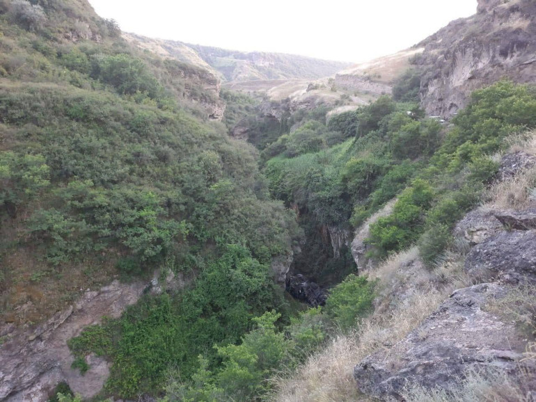 Քաշաթաղում (Լաչին)  վթարի հետևանքով ադրբեջանցի 2 զինծառայող զոհվել է, 9-ը վիրավոր է
