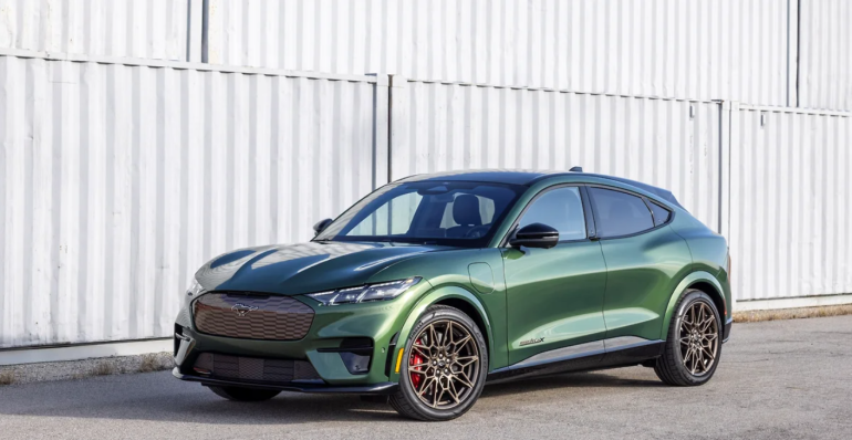 Ford-ը ներկայացրել է Mustang Mach-E GT ամենադինամիկ էլեկտրական քրոսովերը (լուսանկարներ)