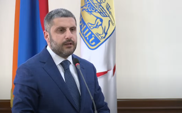Երվանդ Մանարյանի բրոնզե արձանը կտեղադրվի տիկնիկային թատրոնի հարակից տարածքում