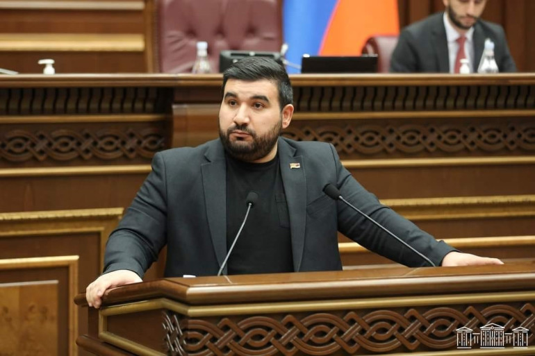 ՔՊ-ական պատգամավորը սուտ մատնության հատկանիշներով հաղորդում է ներկայացրել դատախազություն ՔՊ-ական պատգամավորը սուտ մատնության հատկանիշներով հաղորդում է ներկայացրել դատախազություն