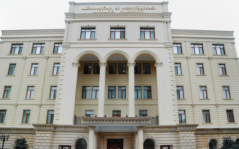Ադրբեջանի ՊՆ-ից արձագանքել են Հայաստանի և Ֆրանսիայի միջև կնքված նոր պայմանագրին Ադրբեջանի ՊՆ-ից արձագանքել են Հայաստանի և Ֆրանսիայի միջև կնքված նոր պայմանագրին