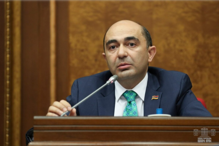 Մամիկոն Ասլանյանի ասածը չի համապատասխանում իրականությանը, իրենք գործարքի են գնացել իշխանության հետ. Էդմոն Մարուքյան Մամիկոն Ասլանյանի ասածը չի համապատասխանում իրականությանը, իրենք գործարքի են գնացել իշխանության հետ. Էդմոն Մարուքյան