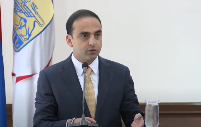 Երևանի քաղաքապետ Տիգրան Ավինյանի ասուլիսը (տեսանյութ)