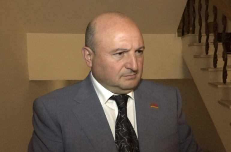 Գյումրու նախկին քաղաքապետ Վարդան Ղուկասյանին, կնոջն ու զավակներին հրավիրել են ապօրինի ծագում ունեցող գույքի բռնագանձման գործերով վարչություն. Hetq.am