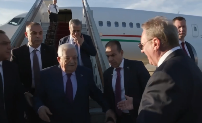 Պաղեստինի նախագահը ժամանել է Մոսկվա Պաղեստինի նախագահը ժամանել է Մոսկվա