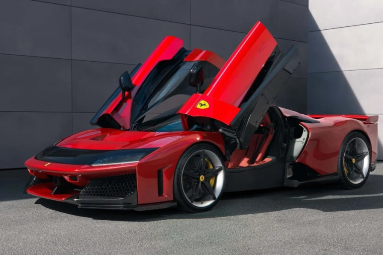 3,6 մլն եվրո. ներկայացվել է Ferrari-ի պատմության մեջ ամենահզոր ճանապարհային մոդելը (լուսանկարներ)