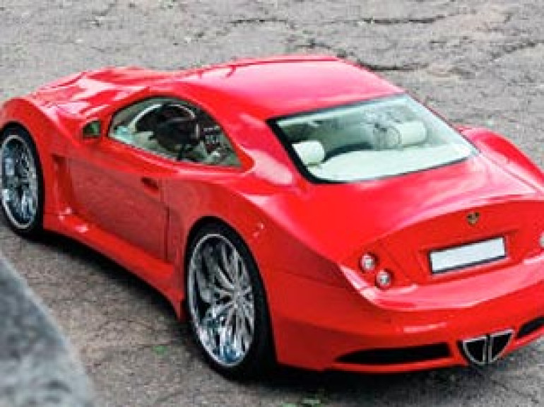 Новая модель Mercedes CL500 выставлена на торги