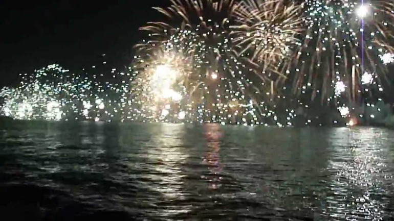 The Biggest Fireworks Show in All History - Kuwait 2012