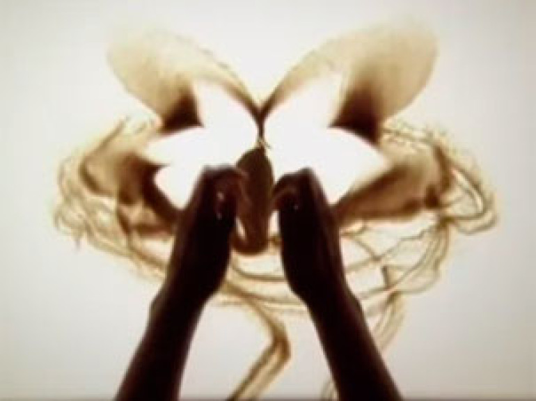 Sand animation by Jewish artist