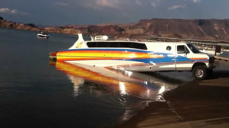 A boat, or a car? Trend video appears on Youtube