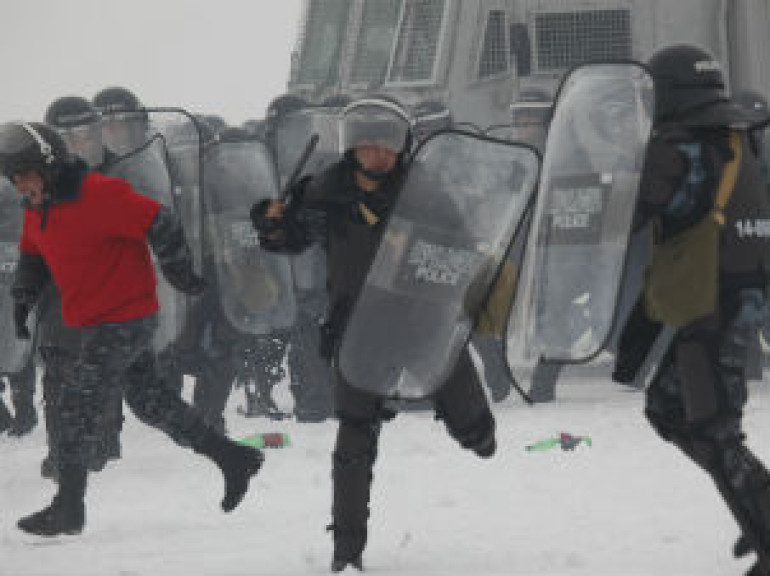 Armenian Policemen Trained on Preventing Mass Disorders