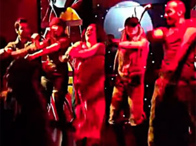 Sona Shahgeldyan dancing Gangnam Style