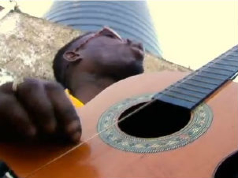 Brushy One String