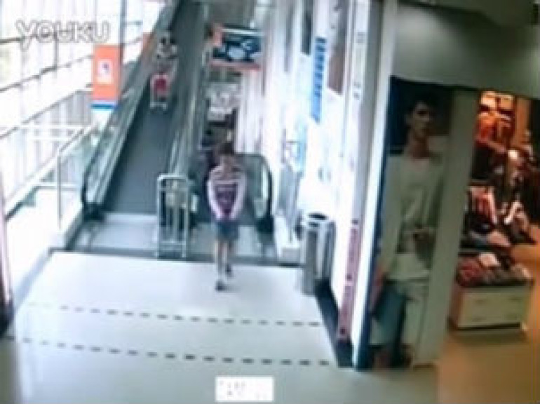 Chinese Customer Killed By A Supermarket Trolley In Shanghai
